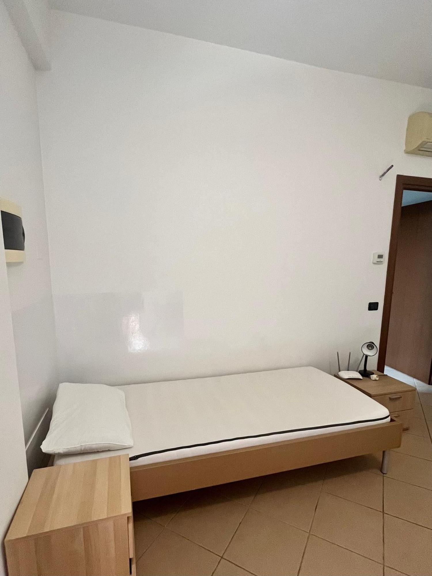 Апартаменты Bed &... Fly Грассоббьо Экстерьер фото